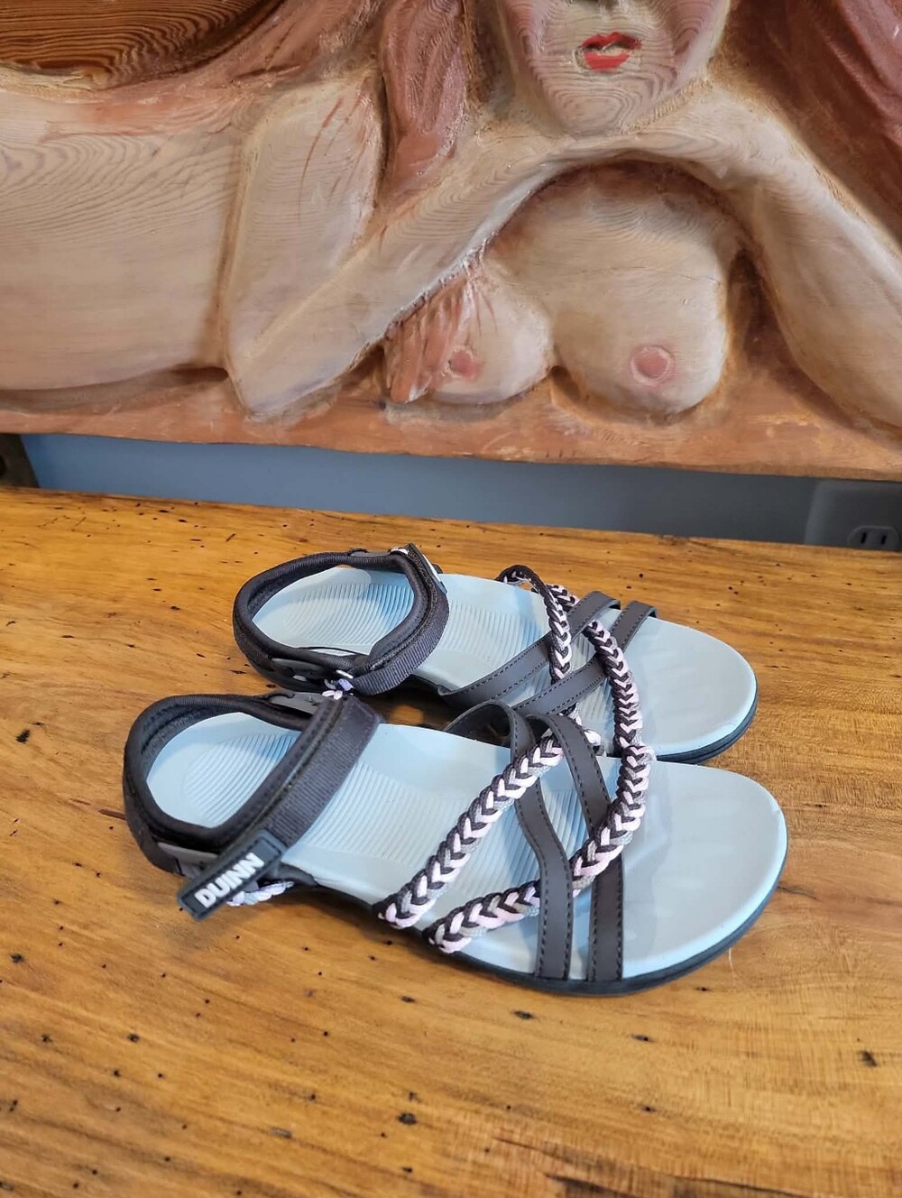 DUINN Sz 38=7.5 Women's Hiking Sandals Supportive Lightweight Footbed